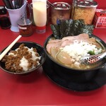 家系ラーメン王道 いしい - 