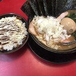 家系ラーメン王道 いしい - 