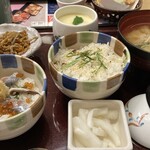 和食レストランとんでん 東寺山店 - 