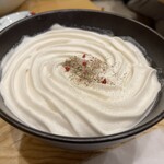 路じ - 初代の白いカレーうどん