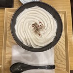 路じ - 初代の白いカレーうどん