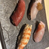 梅田 鮨 よこ田 - 