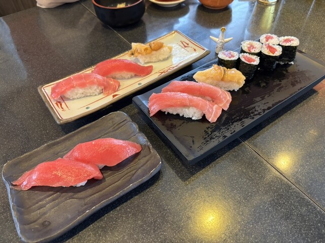 すしざんまいです！ 東京の寿司 マグロが自慢【すしざんまい】つきじ喜代村