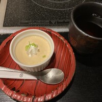 飛騨牛一頭家 馬喰一代 岐阜神田 - 食後のデザート:プリン - 金曜12時前に行って約30分待ち。焼肉の方が更に待ち時間がありましたが、焼肉の方が良かったかもしれません。