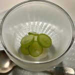 ポンテ ベッキオ - アバンデセール（ワインのシャーベット　マスカット添え）