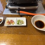 ジンギスカン・シロー - タレとつきだし