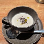 リストランテ ティー ブイ ビー - マッシュルームの冷製スープ