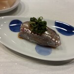 銀貨一枚 - アジ