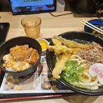 資さんうどん 堺浜寺店 - 