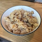 炭焼地鶏 山蔵 - 炊き込みご飯（大）　３１９円