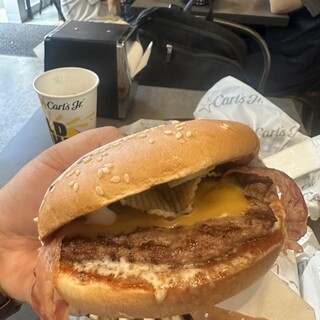 カールスジュニア_0