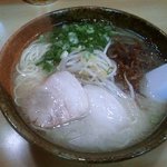 博多ラーメン華 - ラーメン