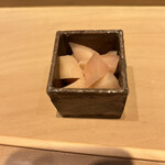 鮨　いの - ガリ