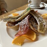 フラットホワイト コーヒー ファクトリー - 