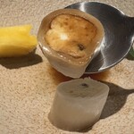 センティウ - 求肥らしきもので巻いてます(((o(*ﾟ▽ﾟ*)o)))