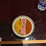 梅田 すし継 - 雲丹・マグロ・いくらの三色小丼