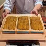 梅田 すし継 - ♪これから使われる、北海道の雲丹♪