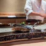 梅田 すし継 - 北海道 根室・秋刀魚