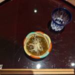 梅田 すし継 - 岩もずく