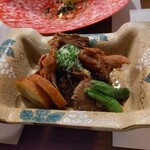 逸品料理 KOSAKA屋 - カサゴの唐揚げ　辛子蓮根サービス