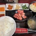 焼肉酒場よんちゃん - 