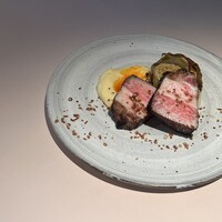 四万十ポークのタオチオマリネ直火焼き　トリュフ香る卵黄ソース