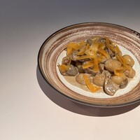 パンチェッタとポルチーニ茸・ミモレットのクリームニョッキ