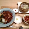 虎包 - 台北魯肉飯