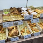 CINQ BAKERY - 
