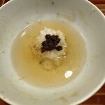 大國屋鰻兵衞 - 最後に器に残ったご飯はお茶（ほうじ茶）漬けに