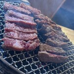 炭火焼肉 藤井 - 