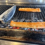 喰い処 鮭番屋 - 