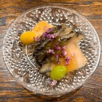 御料理 ふじ田 - 生湯葉 蝦夷アワビ3時間炊いたもの 揚げた銀杏