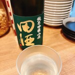 炭火焼きとん焼鶏 出陣 - 