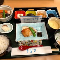 東京 なだ万 - 