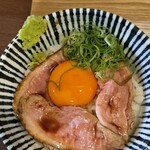 メヂカそば 吟魚 - 本日の限定丼（鴨ロースト丼）（同行者）