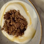 Halepuna waikiki by Halekulani - 