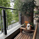 サイゼリヤ - ワールドポーターズの外廊