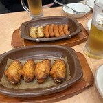サイゼリヤ 横浜ワールドポーターズ店 - ビールに合う〜