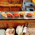 どすこいすし - 