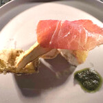 リストランテ 桜鏡 - 生ハムと椎茸などのフリット　バジルソース添え