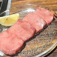 焼肉一頭両騨 町田本店 - 