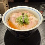駄目な隣人 神戸元町店 - 