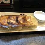 餃子と担々麺 吟 - 