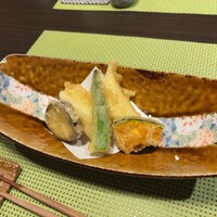 伊な勢 - 