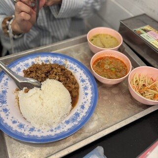 【追いパクチー】 口コミ一覧 : 四条パクチー - 四条（京都市営）/タイ料理 [食べログ]