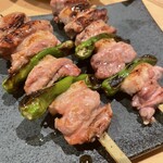 炭火串焼ヒヨク之トリ - 