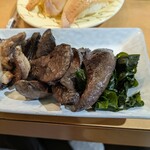 廻鮮寿司 塩釜港 - マグロのほし焼き