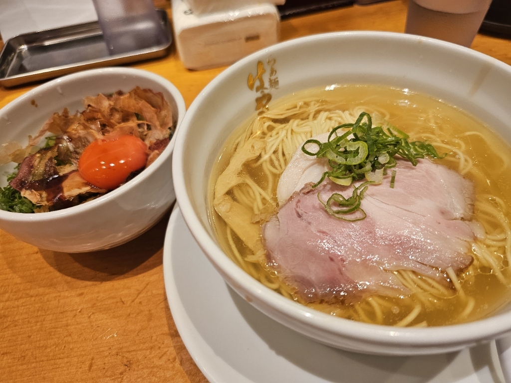 写真 : らぁ麺 はやし田 相模原鵜野森店 - 町田/ラーメン | 食べログ