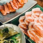 焼肉・ホルモン うした - 